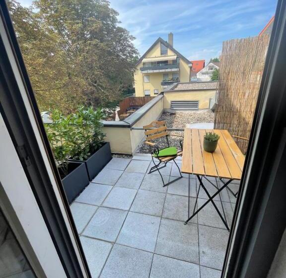 חדר סטנדרט עם טרסה, & Restaurant Grüner Baum Merzhausen