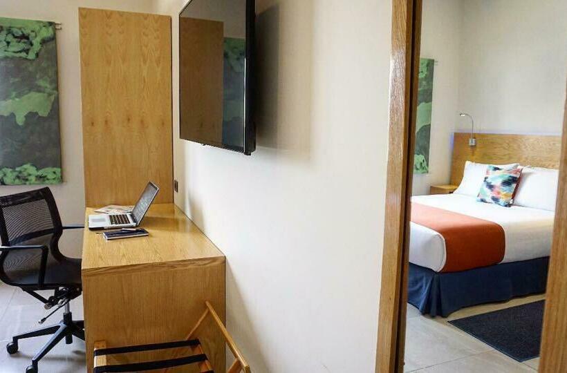 スタンダードルーム, Hit Hoteles Aeropuerto Puebla