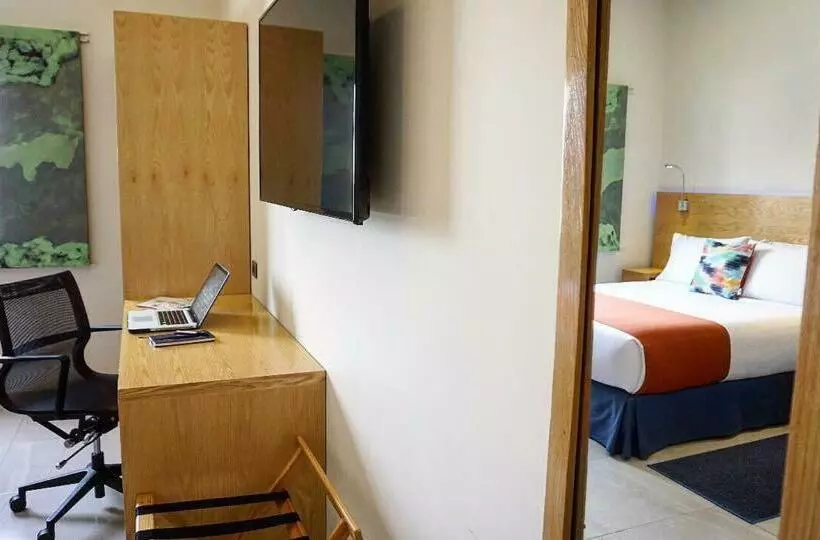 スタンダードルーム, Hit Hoteles Aeropuerto Puebla