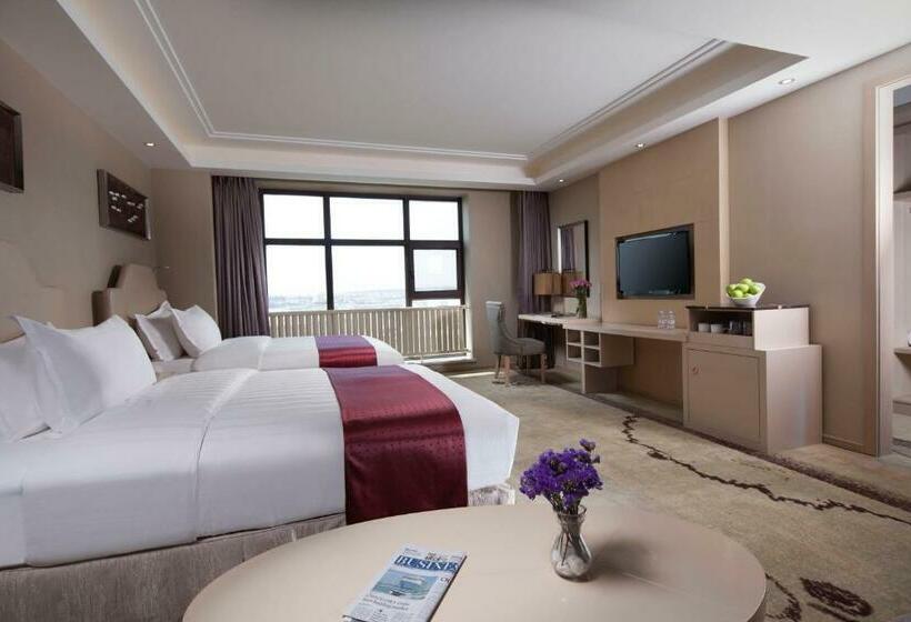 Номер Deluxe, Holiday Inn & Suites Hulunbuir