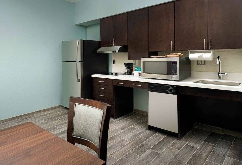 Suite Adaptada para personas con movilidad reducida, Homewood Suites By Hilton San Antonio Airport
