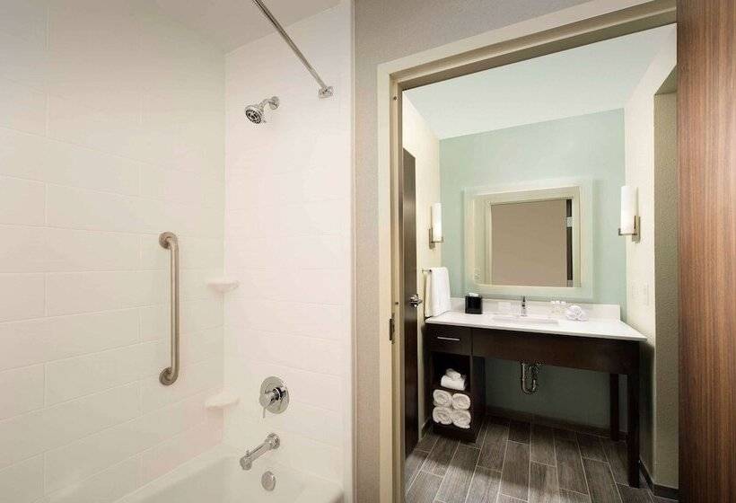 Suite Adaptada para personas con movilidad reducida, Homewood Suites By Hilton San Antonio Airport
