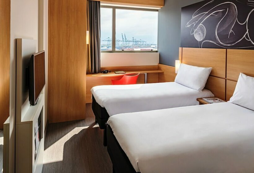 １ベッドルームアパートメント, Ibis Santos Valongo