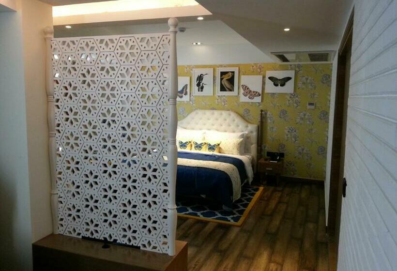 סוויטה עם נוף, Mosaic Hotel Mussoorie Mallroad