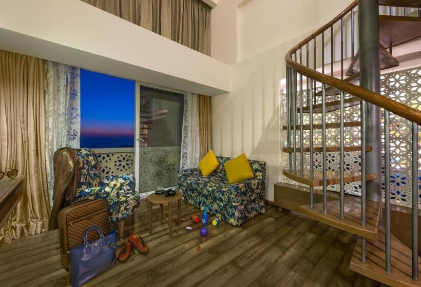 سوئیت با چشم‌انداز, Mosaic Hotel Mussoorie Mallroad
