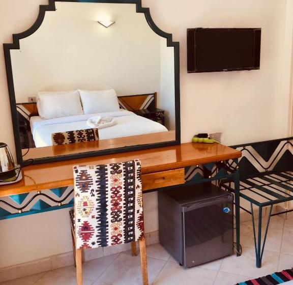 اتاق استاندارد, New Memnon