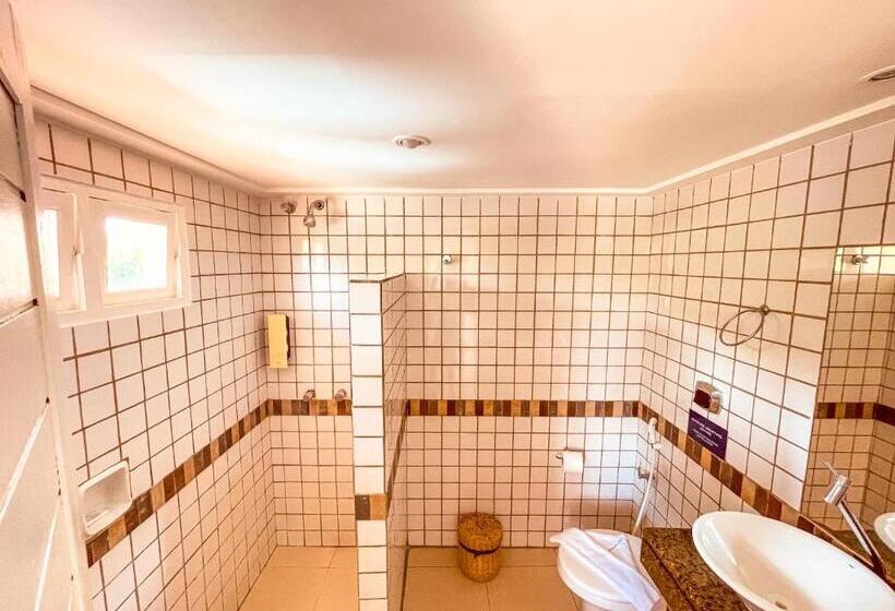 스탠다드 트리플 룸, Pousada Tatuapara