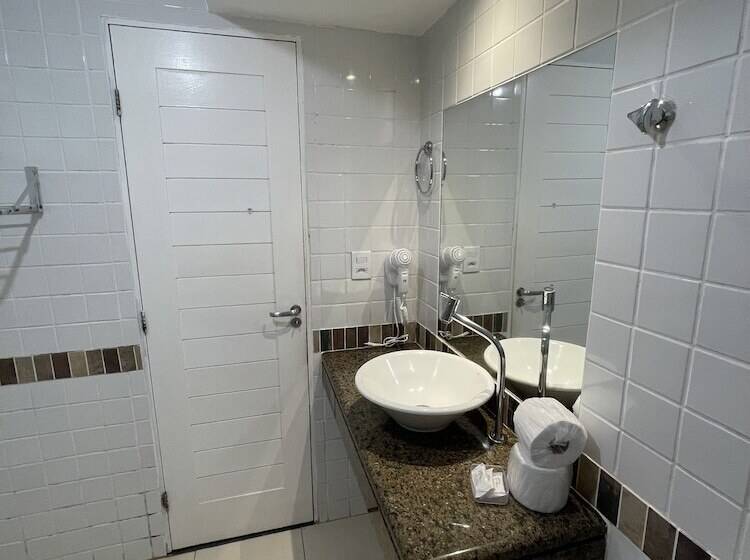 스탠다드 트리플 룸, Pousada Tatuapara