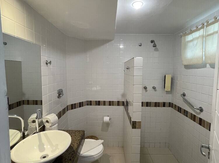 스탠다드 트리플 룸, Pousada Tatuapara