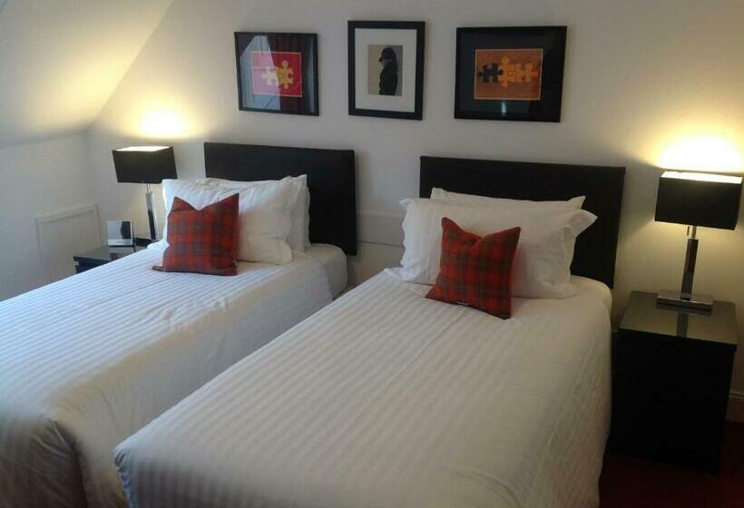 标准间, The Golden Larches