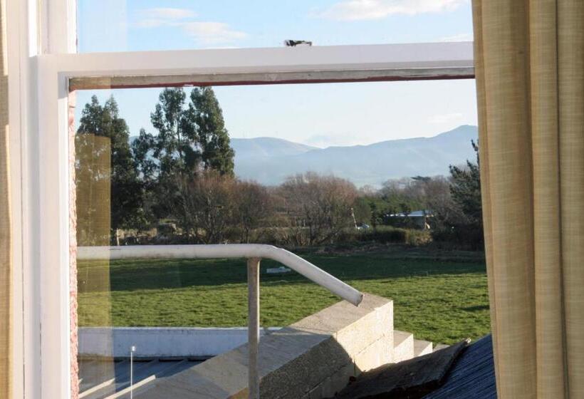 スタンダードルーム, Lumsden