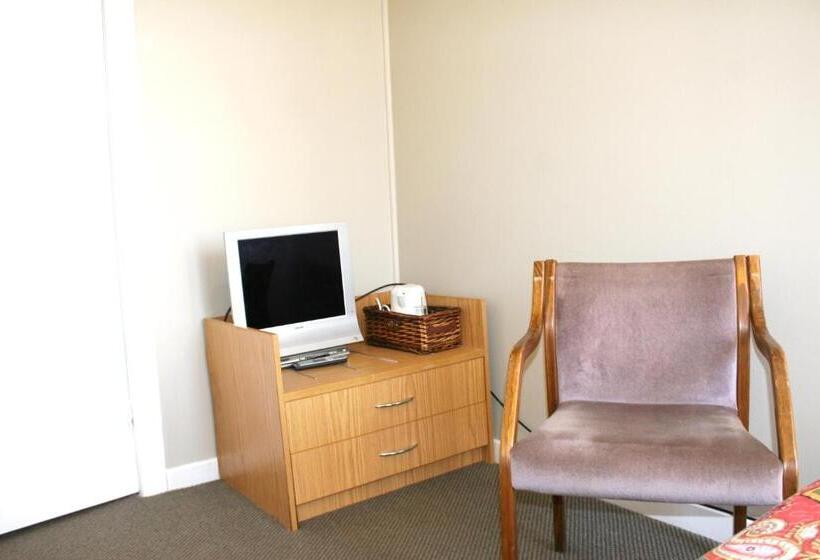 スタンダードルーム, Lumsden