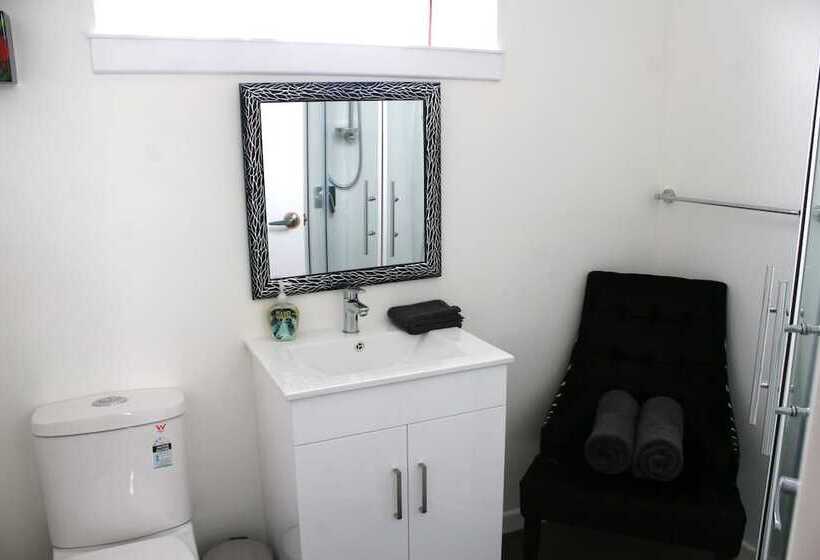 デラックスルーム, Lumsden