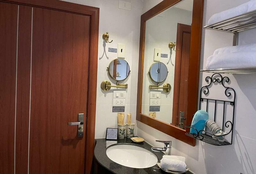 اتاق سوپریور, The Vancouver Hotel   Ninh Binh