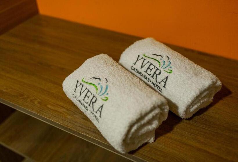 غرفة إقتصادية, Yvera Cataratas