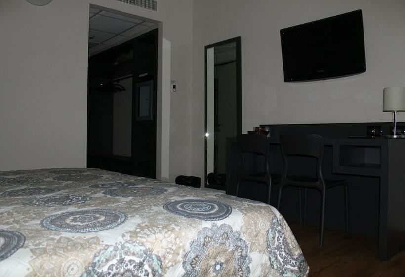 标准间, Motel Giglio