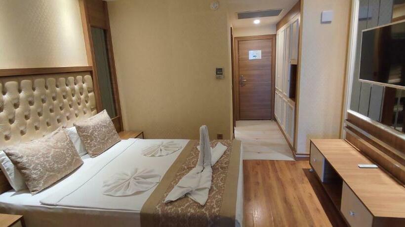 Семейный Номер, Oz Hotels Sui
