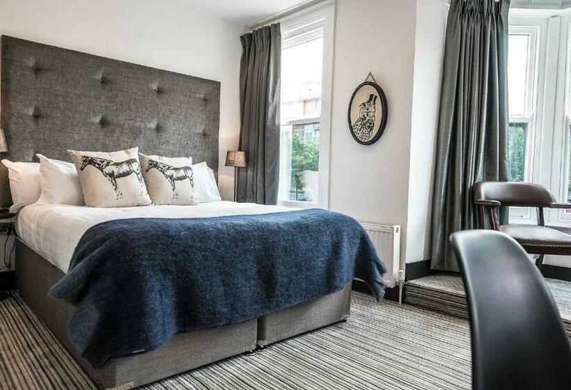 חדר סופריור, Sinclair S Rooms