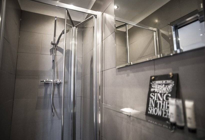 חדר סופריור, Sinclair S Rooms