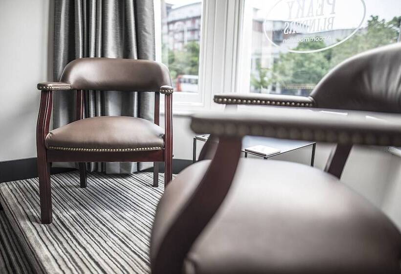 חדר סופריור, Sinclair S Rooms