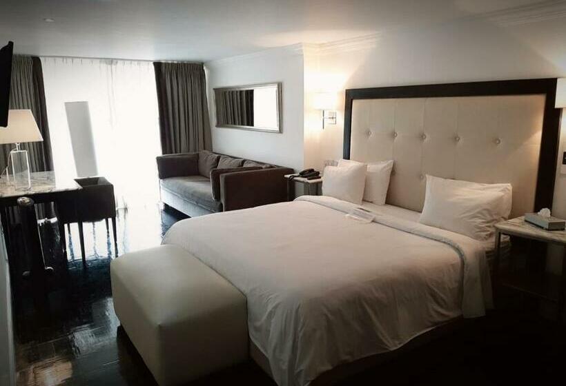 Suíte Deluxe, Suites Londres 212