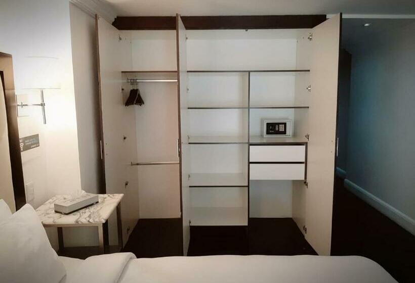 Президентский Люкс, Suites Londres 212