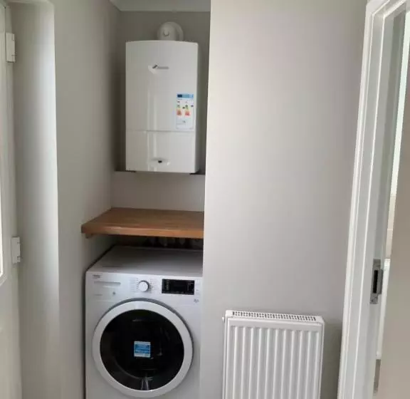 1階の1ベッドルームアパートメント, Vauxhall Apartments