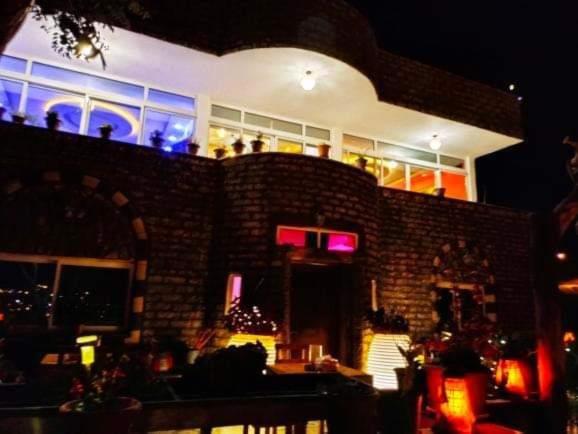 اتاق استاندارد سه نفره, Petra Desert Dream