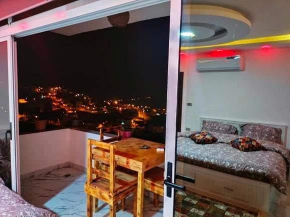 Deluxe Room Mountain View, Petra Desert Dream