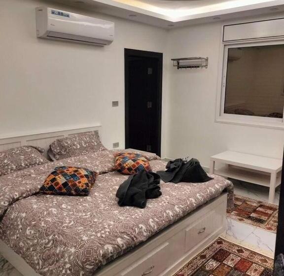 Deluxe Room Mountain View, Petra Desert Dream