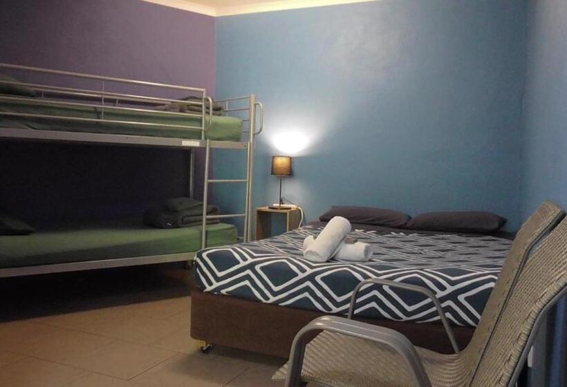 Номер Deluxe, Beachside 1770 Yha
