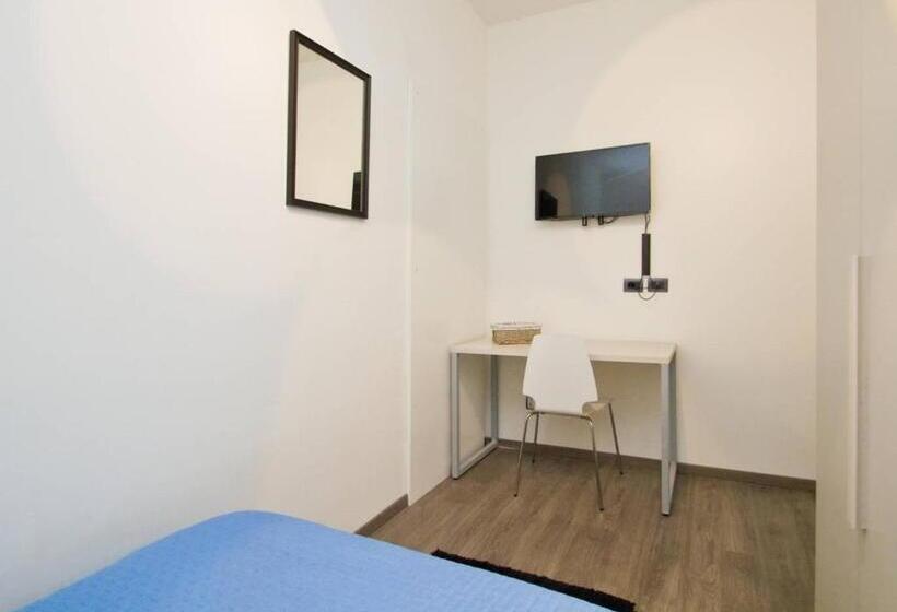 اتاق استاندارد یک نفره, B&b Trieste Plus