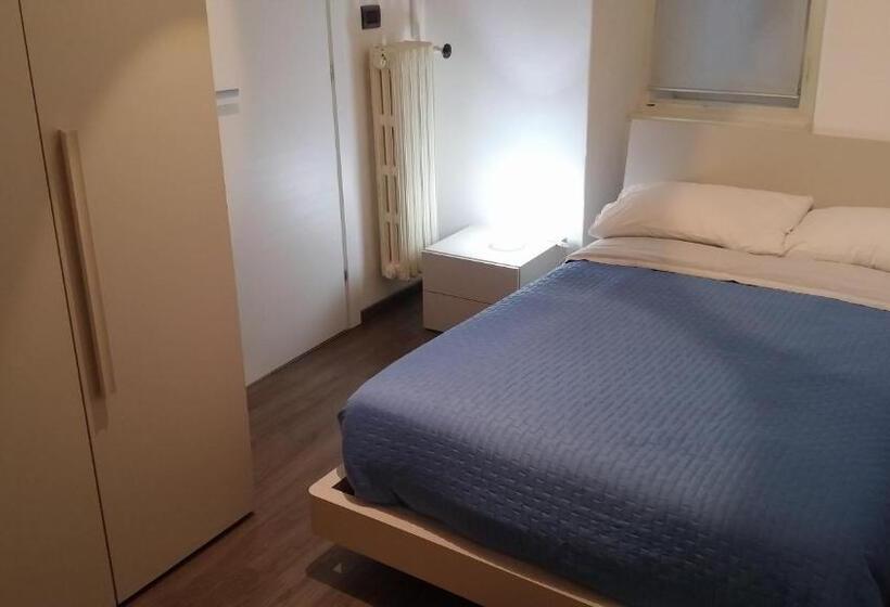 اتاق استاندارد یک نفره, B&b Trieste Plus