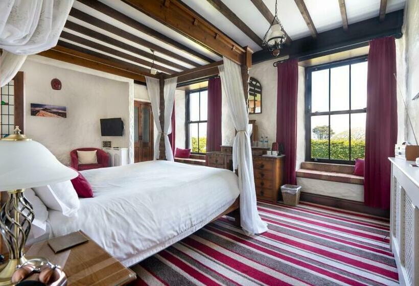 Трехместный Номер Superior, The Cedars