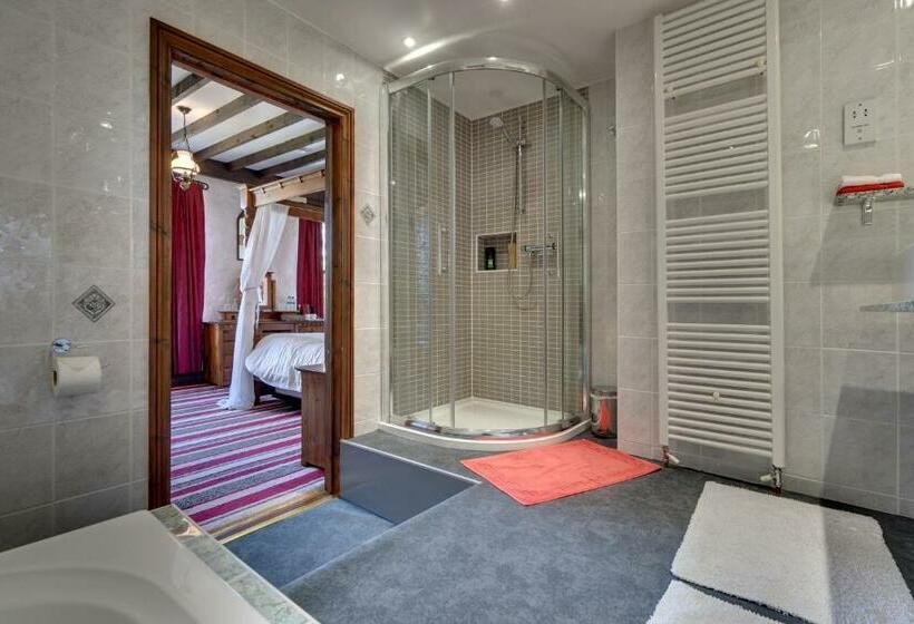 Трехместный Номер Superior, The Cedars