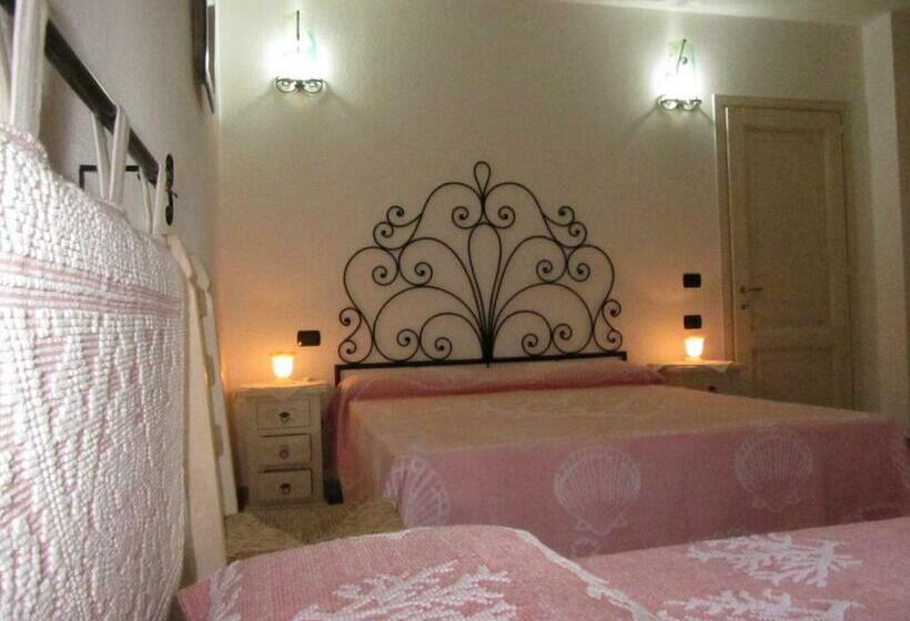 غرفة كومفورت ثلاثية, Bed & Breakfast Mare Isole