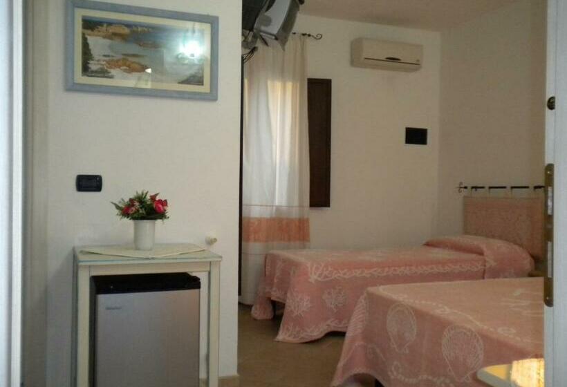 غرفة كومفورت ثلاثية, Bed & Breakfast Mare Isole