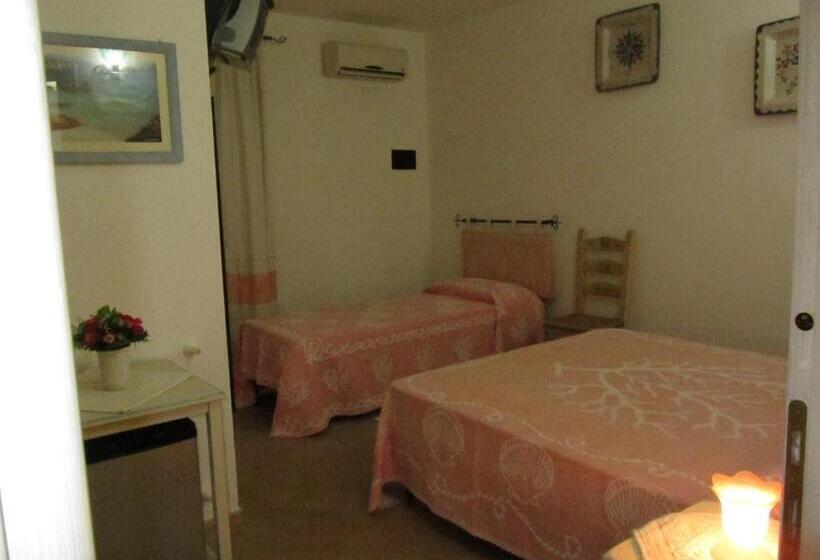 غرفة كومفورت ثلاثية, Bed & Breakfast Mare Isole