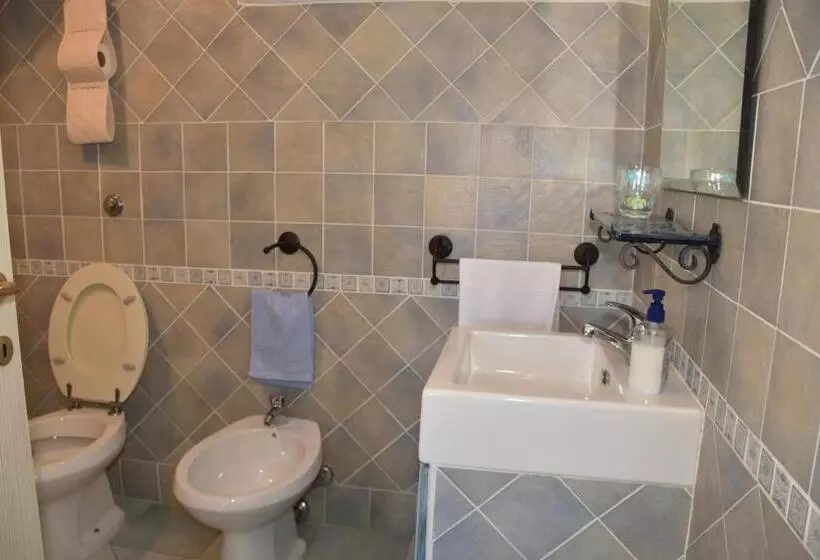 اتاق خانوادگی, Bed & Breakfast Mare Isole
