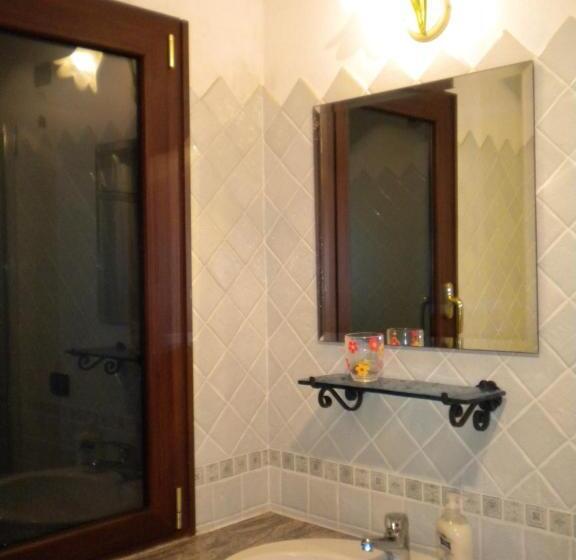 غرفة كومفورت ثلاثية, Bed & Breakfast Mare Isole