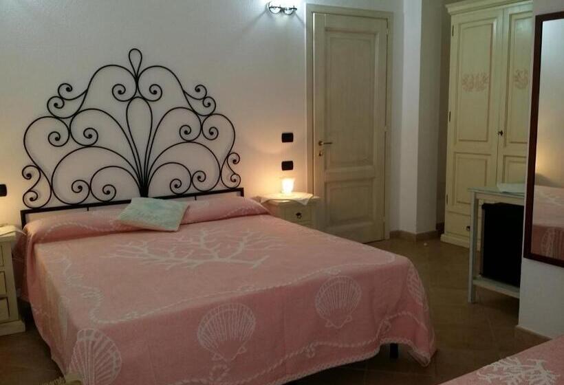 غرفة كومفورت ثلاثية, Bed & Breakfast Mare Isole