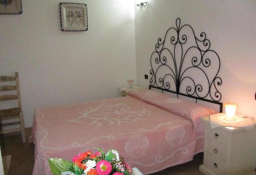 غرفة كومفورت ثلاثية, Bed & Breakfast Mare Isole