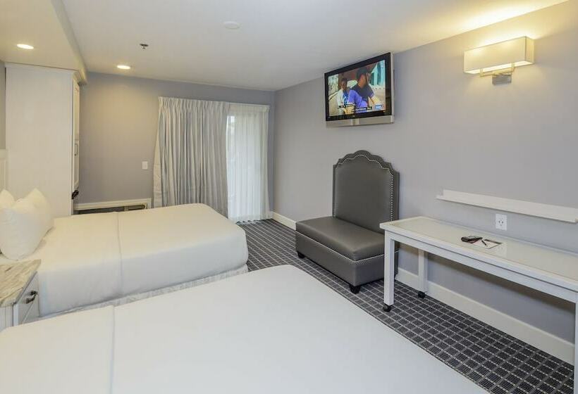 Номер Deluxe, Berlin Resort