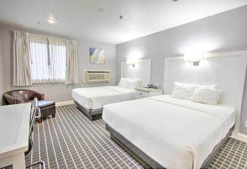 Номер Стандарт, Berlin Resort