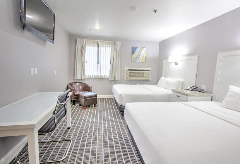 Номер Стандарт, Berlin Resort