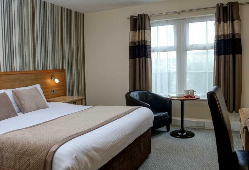 Номер Стандарт, Allerton Court