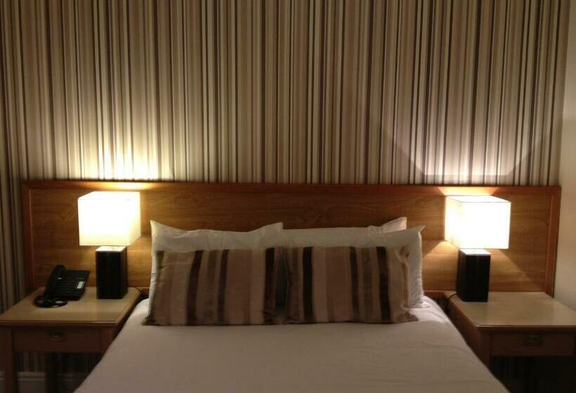 Номер Стандарт, Allerton Court