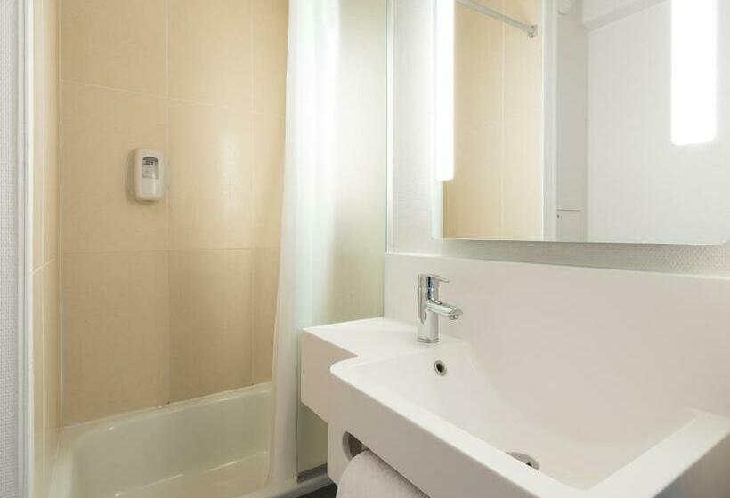 スタンダード４人部屋, B&b Hotel Blois Sud Vineuil