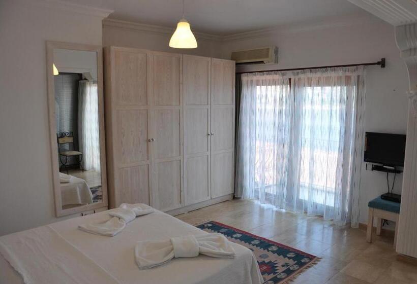 חדר דלוקס נוף לים, Caretta