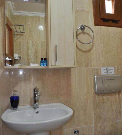 חדר סטנדרט צדדי נוף לים, Caretta